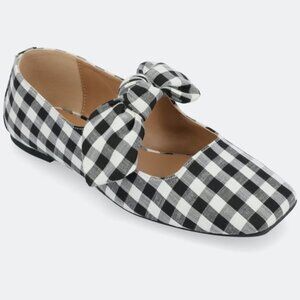 Journee Women's Comfort Foam Seralinn Dress Flats